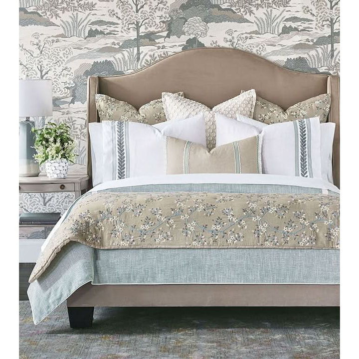 Bedding: Bed Scarves Oasis Emdroided Bed Scarf