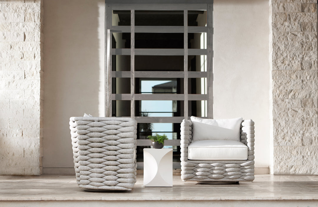 Millim Outdoor Bunching Table