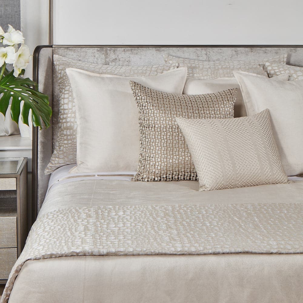 Stardust Coverlet-Ann Gish-ANNGISH-COSDK-MOO-BeddingMoonlight-King-4-France and Son