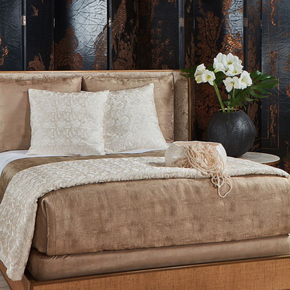 Stardust Coverlet-Ann Gish-ANNGISH-COSDK-MOO-BeddingMoonlight-King-1-France and Son