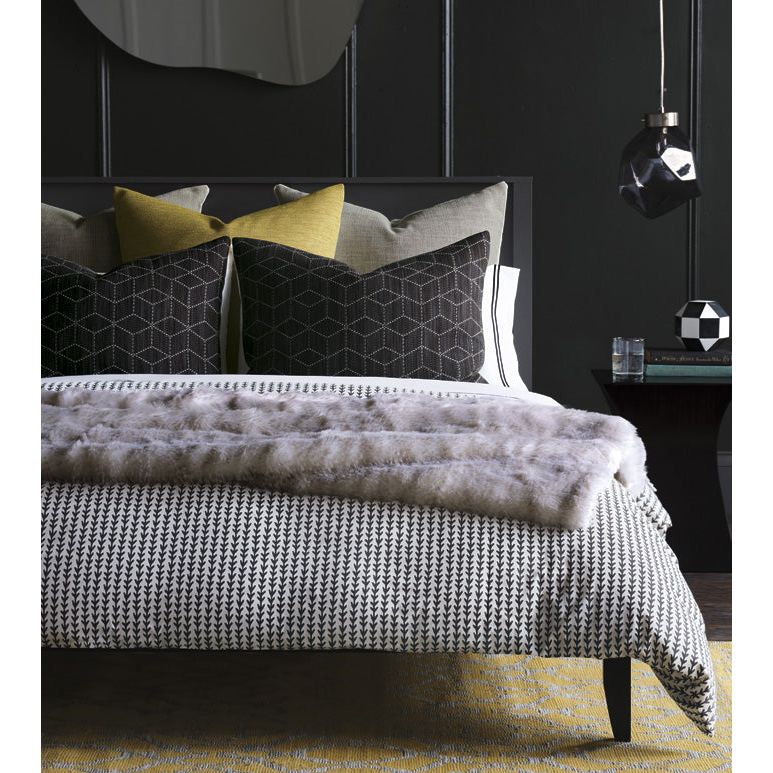 Bedding: Shams Serena Sham
