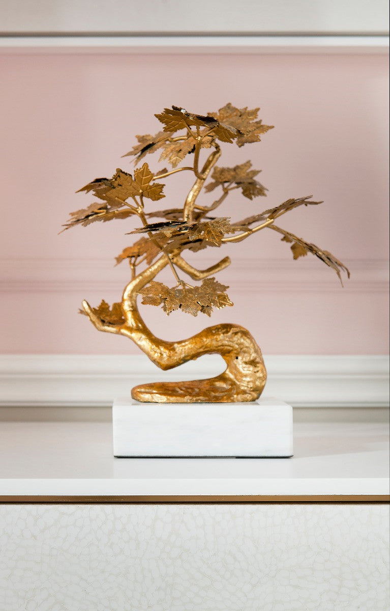 Tivoli Statue, Gold Leaf