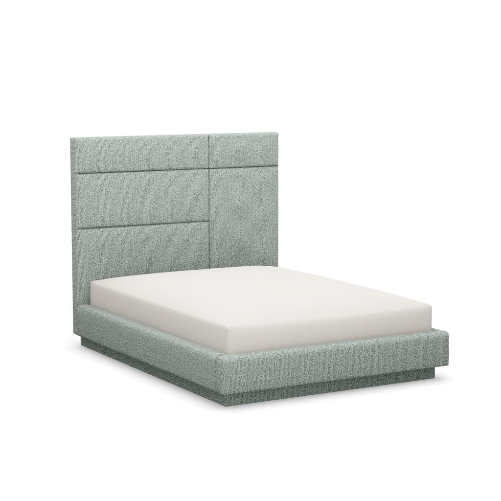 Interlude Home Quadrant Queen Bed Pool