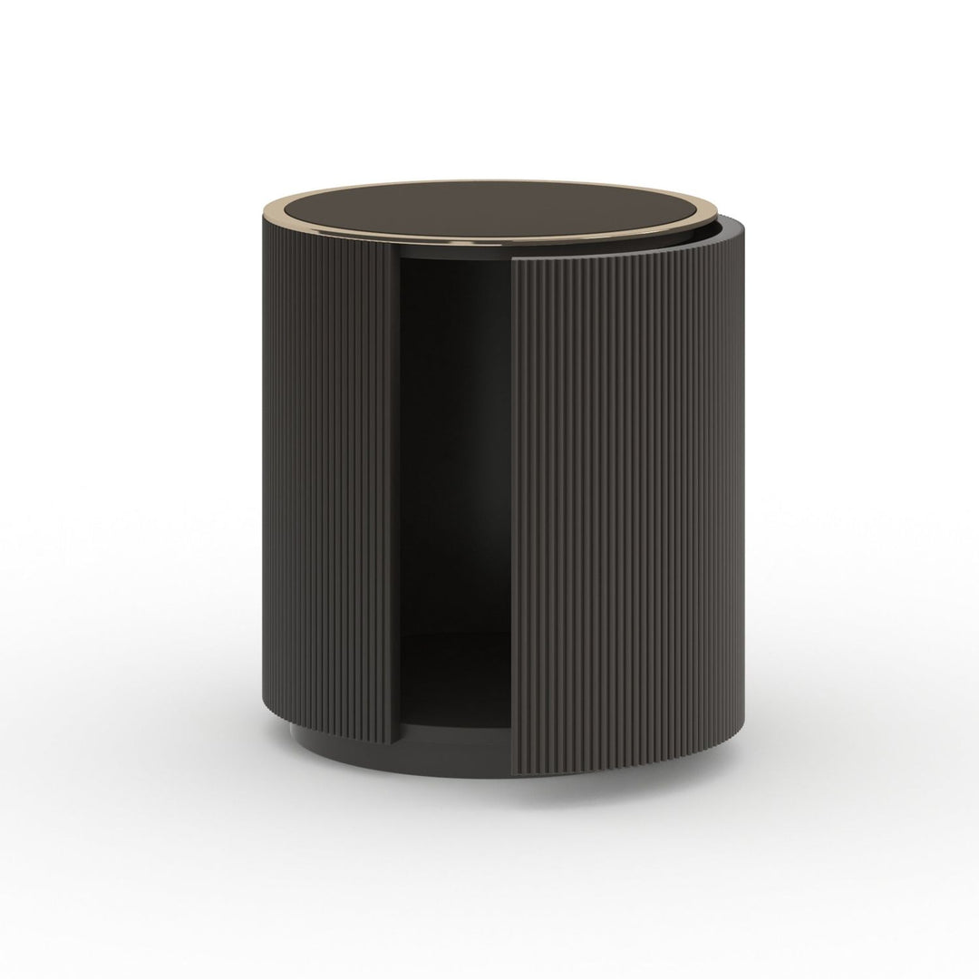 Love Round End Table - image 4