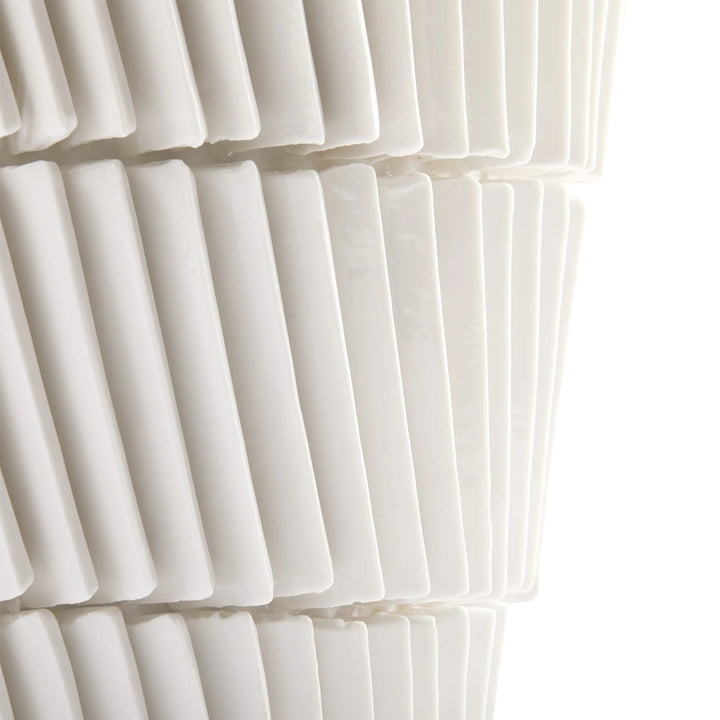 Vega Vase, Blanc de Chine