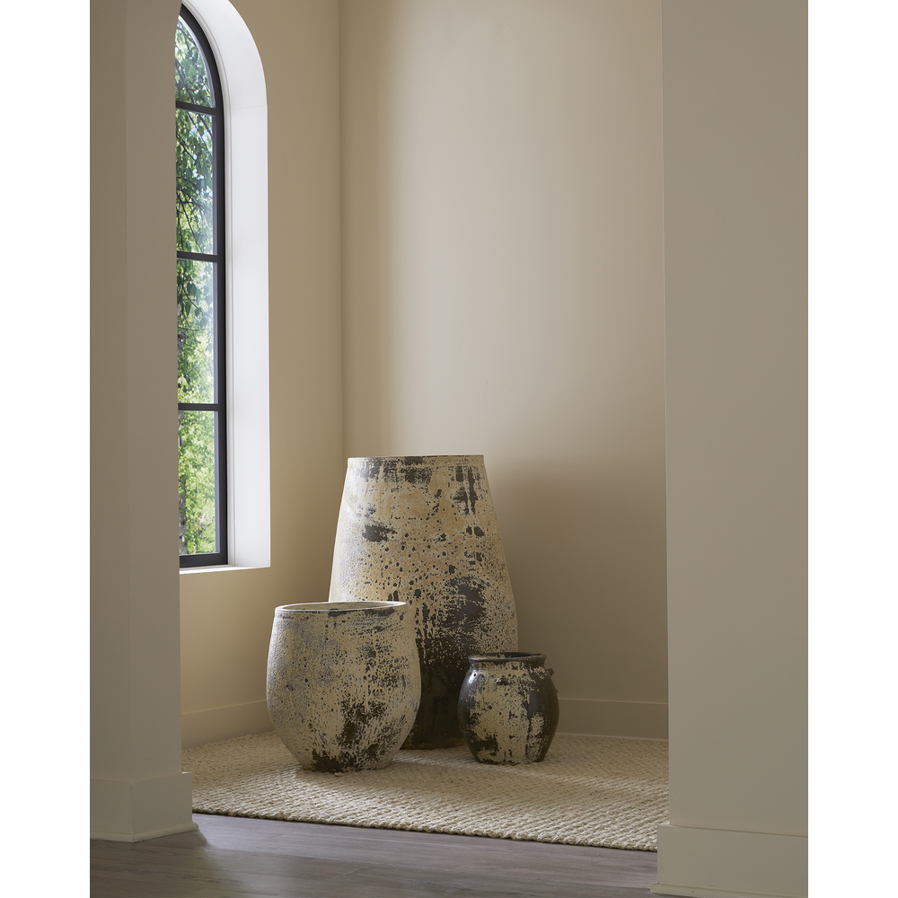 Capaci Antique White Planter