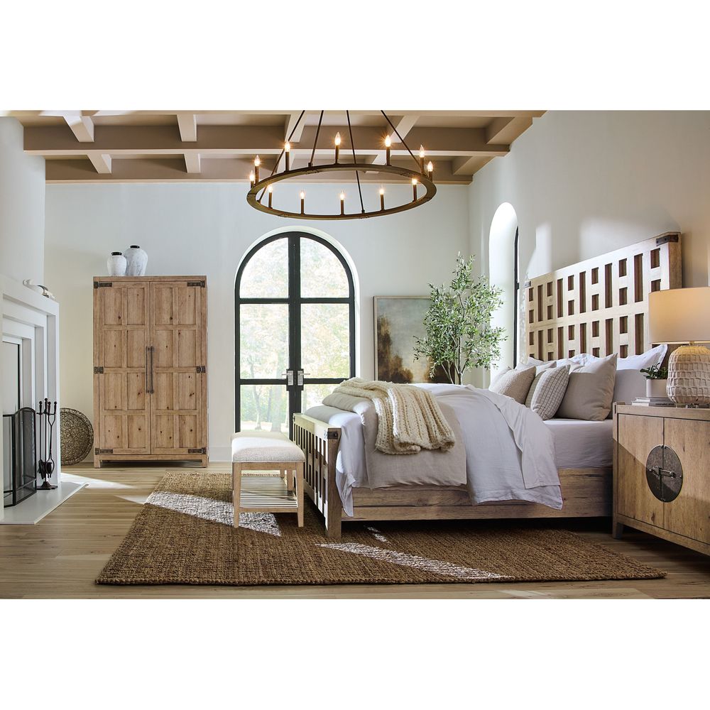 Beds Vineyard Row California King Panel Bed - Light Wood