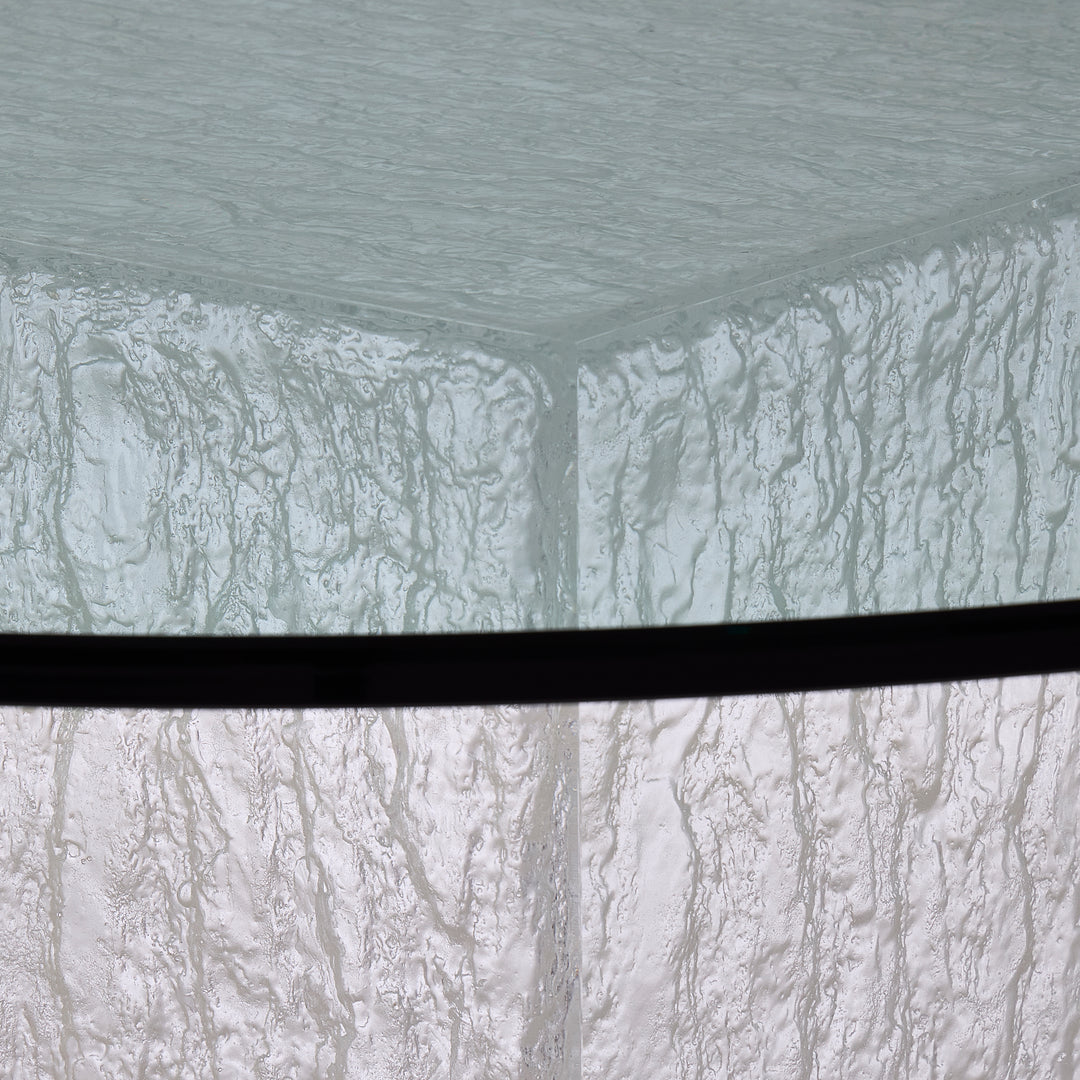 Arctic Dining Table, Round