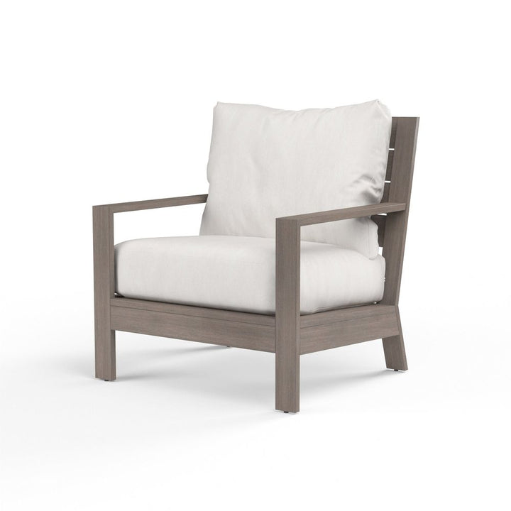 Outdoor Lounge Chairs Laguna Club Chair in Canvas Flax, No Welt