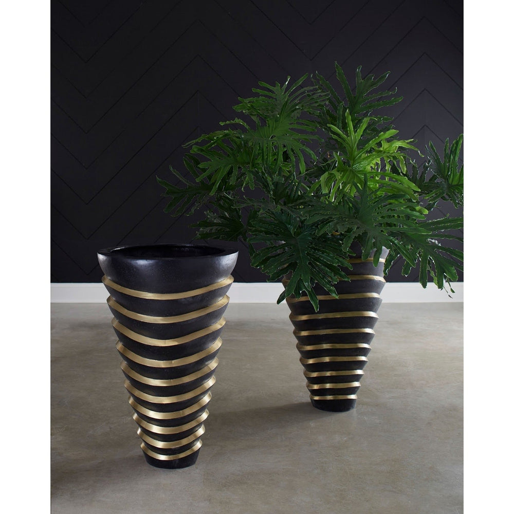 Terra Planter-Phillips Collection-PHIL-PH97077-Decor-2-France and Son