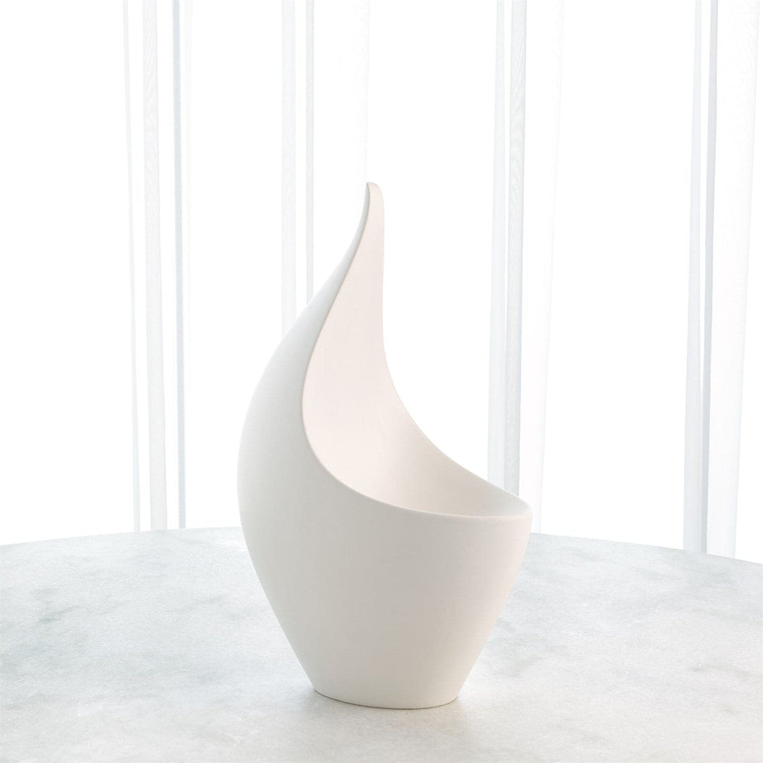 Curved Collection-Global Views-GVSA-1.10819-VasesMedium-Matte White-8-France and Son