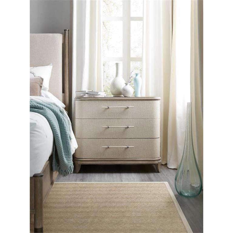 Affinity Bachelors Chest-Hooker-STOCKR-HOOKER-6050-90017-GRY-Nightstands-2-France and Son