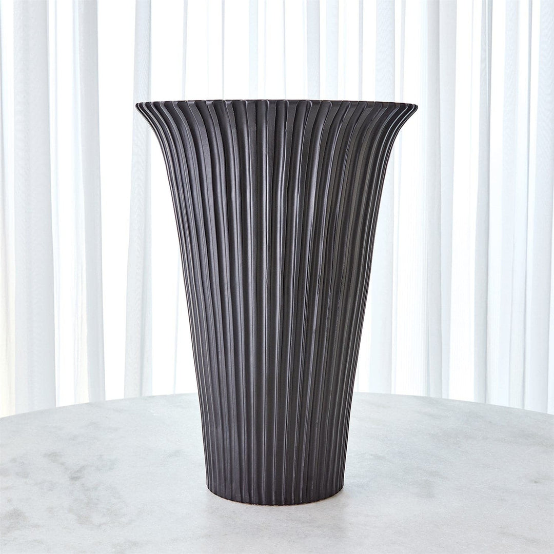 Flared Fluted Vase - Large-Global Views-GVSA-3.31741-VasesMatte Black-2-France and Son