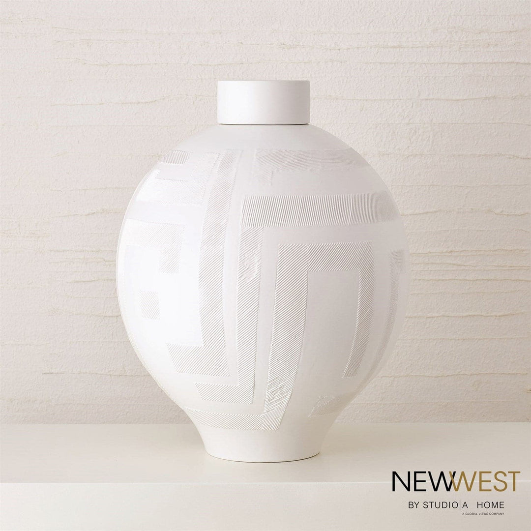 Chaco Collection-Global Views-GVSA-NW7.10000-Decorative ObjectsLidded Jar - Matte White-1-France and Son