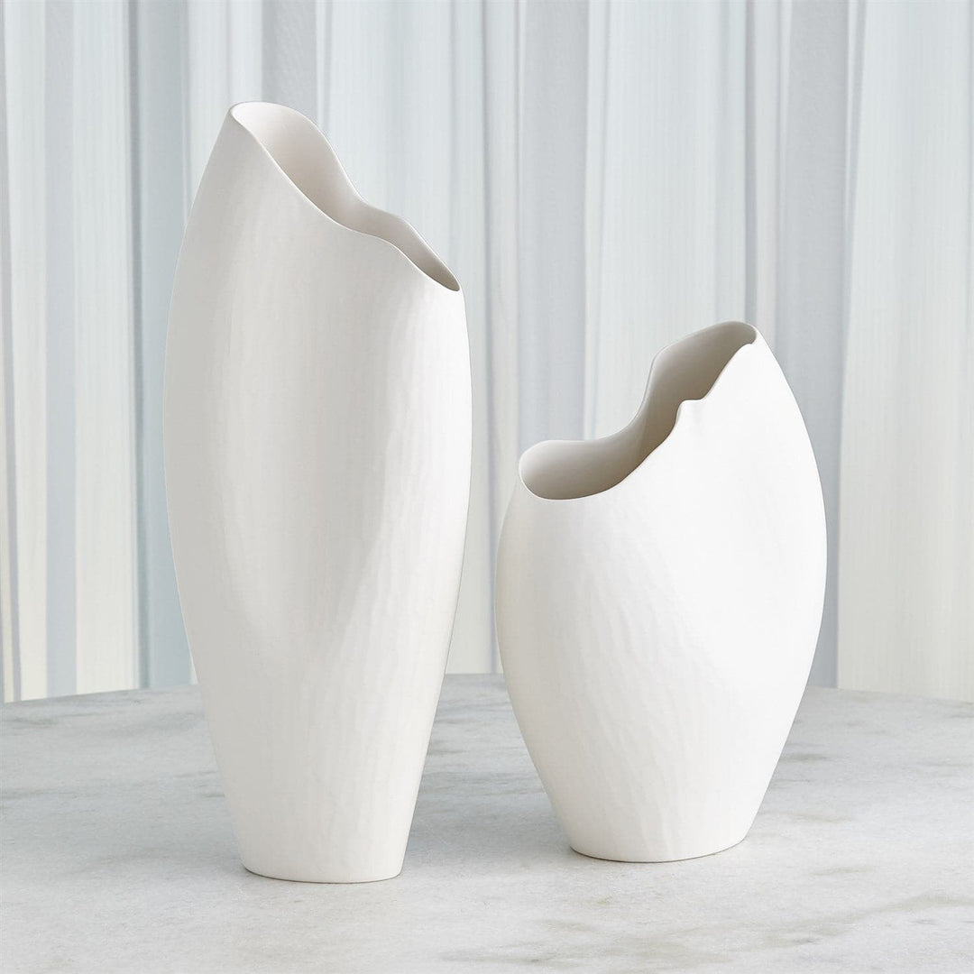 Horn Vase-Global Views-GVSA-1.10887-VasesSmall-Matte White-2-France and Son