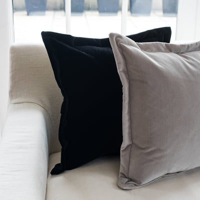 Hampstead Velvet Pillow Case-Sonder-FIP0031-PillowsBlack-1-France and Son