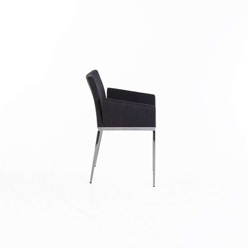 Vanguard Armchair